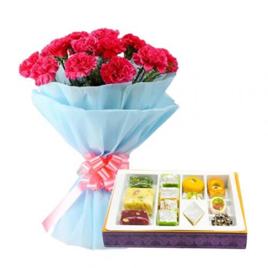 10 Pink Carnations Bunch n 1/2 Kg Mixed Sweets 10 Pink Carnations Bunch n 1/2 Kg Mixed Sweets