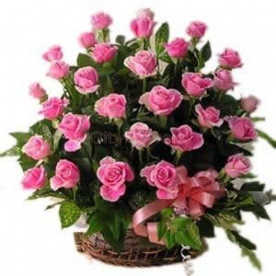 60 Pink Roses Basket 60 Pink Roses Basket