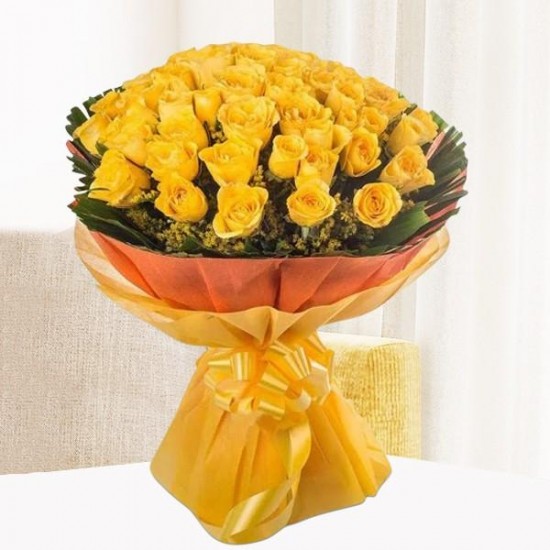 Cute Yellow Roses Bouquet